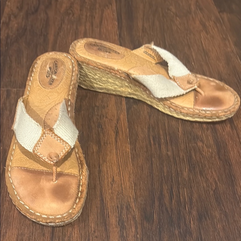 Women's Wedge Sandals in Cream and Tan